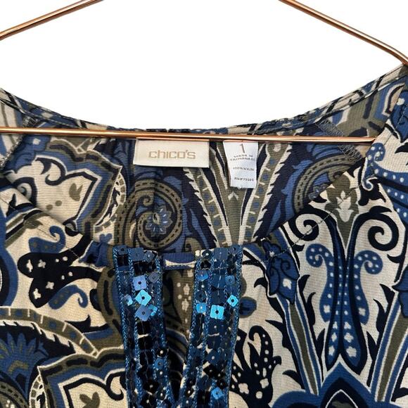 Chico’s size 1 medium Women Pullover sequins Paisley Top blouse - Picture 3 of 5